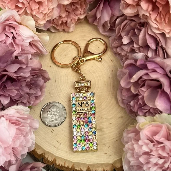 Chic Multicolor Crystal Perfume Bottle Keychain Charm - Picture 14 of 14